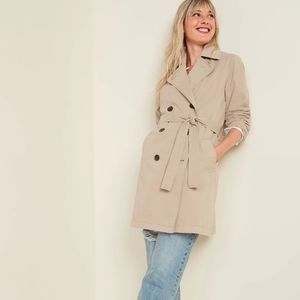 Trench Coat Perfect for the Fall